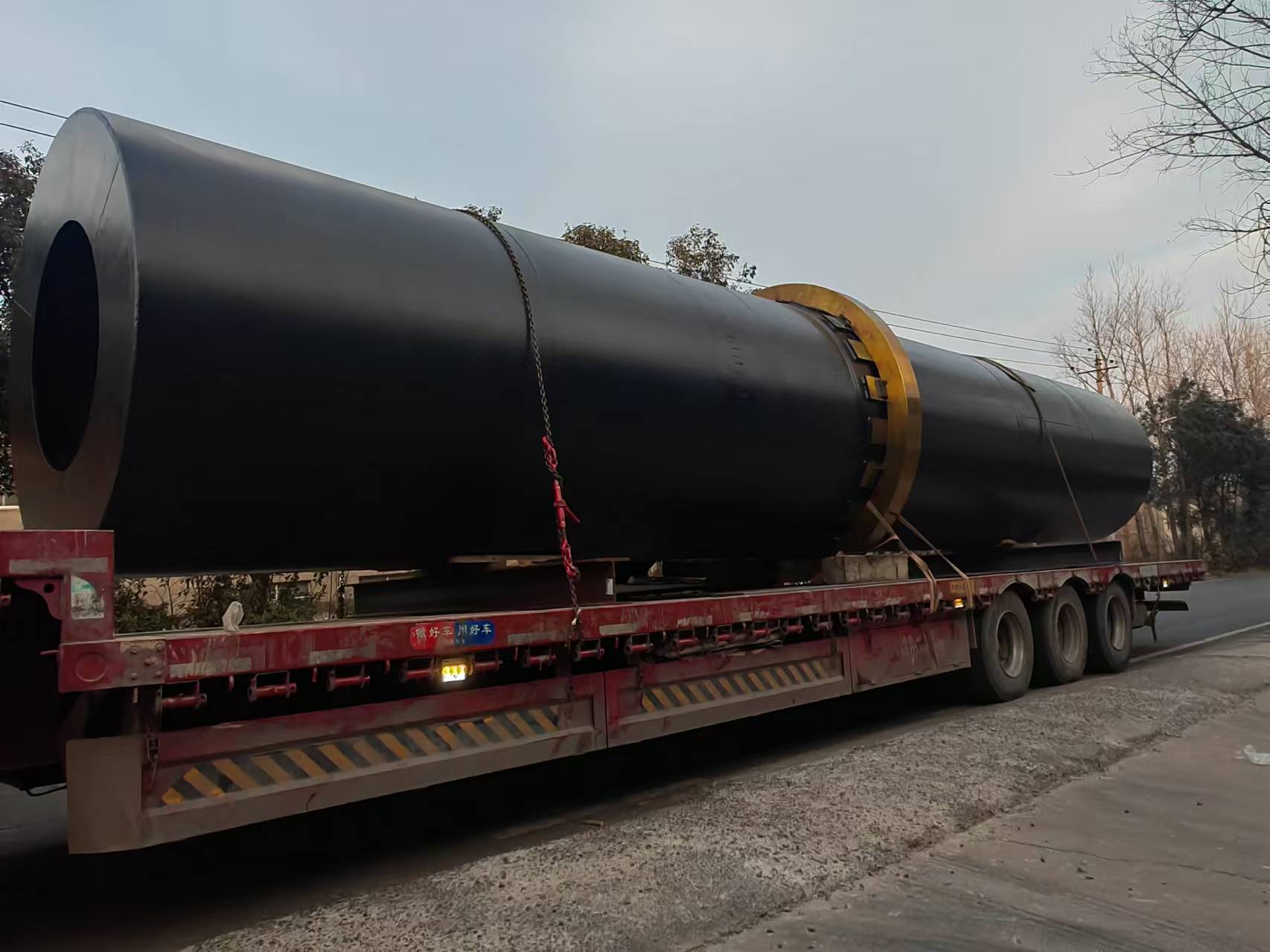 1736316835903241.jpg 1736316835903241.jpg